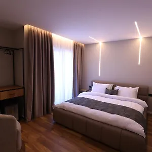 dallga-suites.albaniahotels.org/